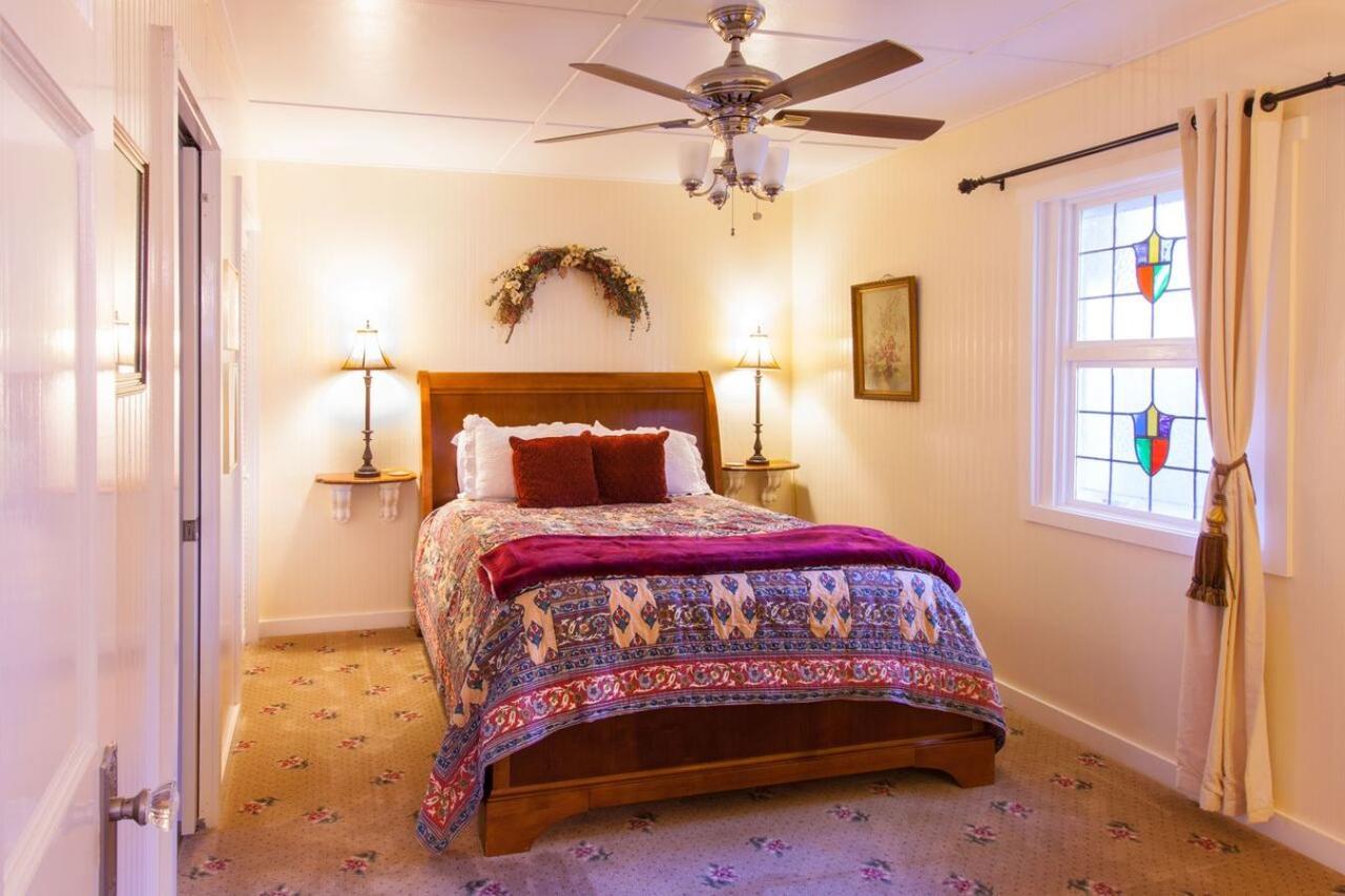Rose Hill Retreat Aaa Four Diamond Inn Stonewall 외부 사진