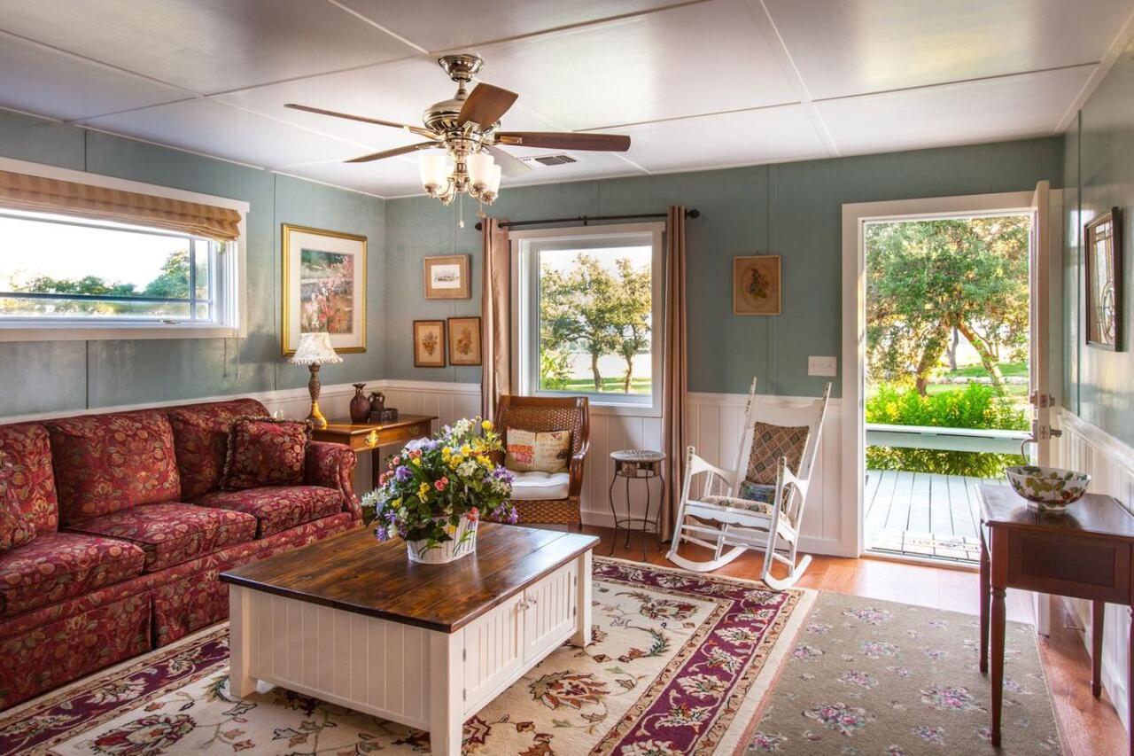 Rose Hill Retreat Aaa Four Diamond Inn Stonewall 외부 사진